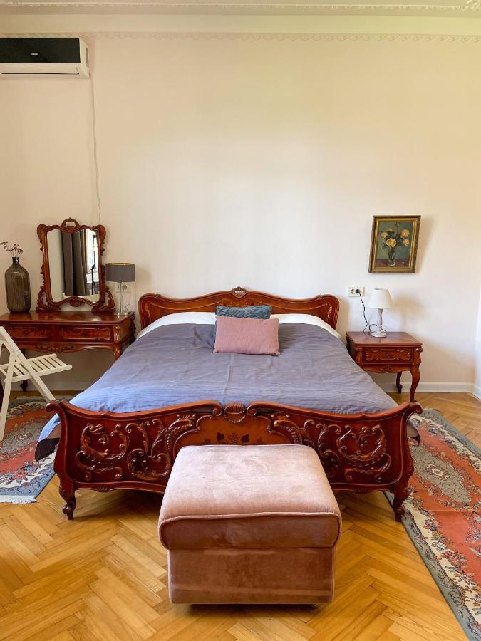 Batumi Holiday 3 Батуми Екстериор снимка